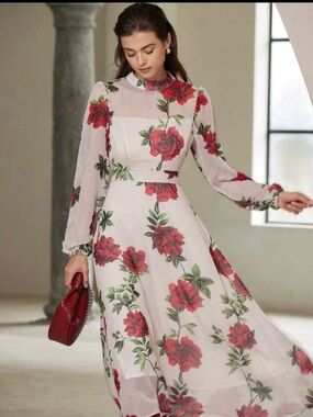 Long-Sleeve Cream Maxi Dress with Red Rose Print